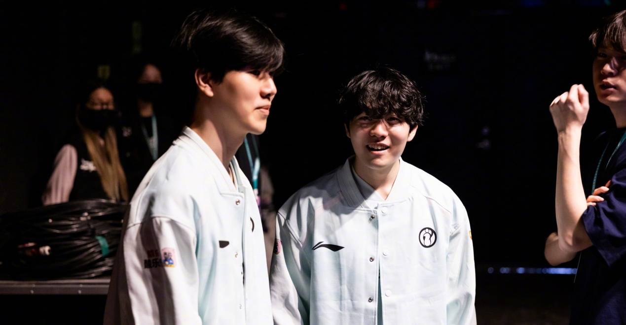 Rookie焦点对战,德约科维奇与30激战快船分钟,重要助攻胜负难料!